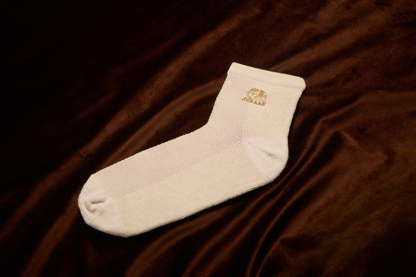 Matanga White